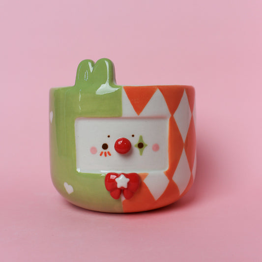 BUNNY CLOWN BOWL/PLANTER #7