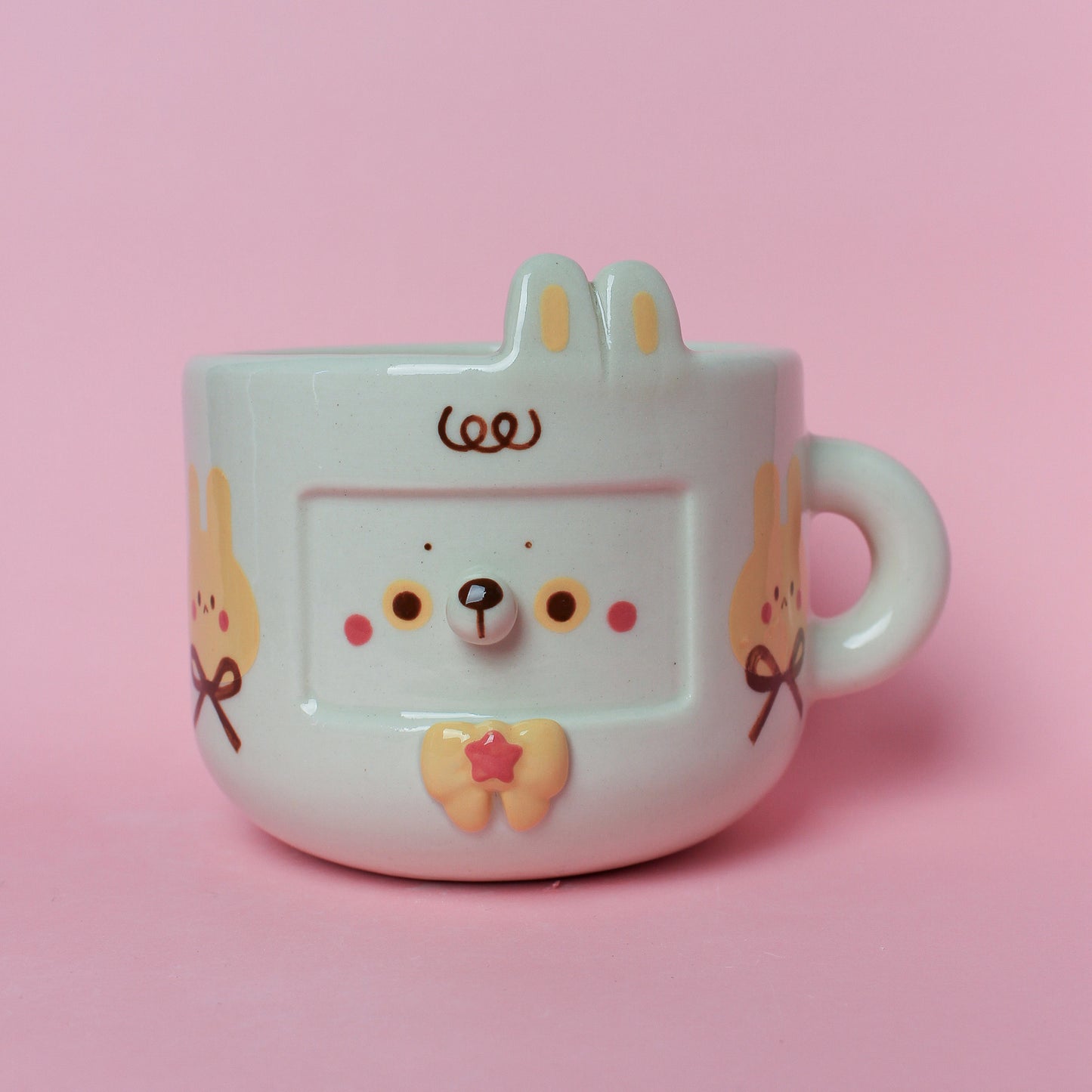 WHITE/YELLOW BUNNY MUG #35