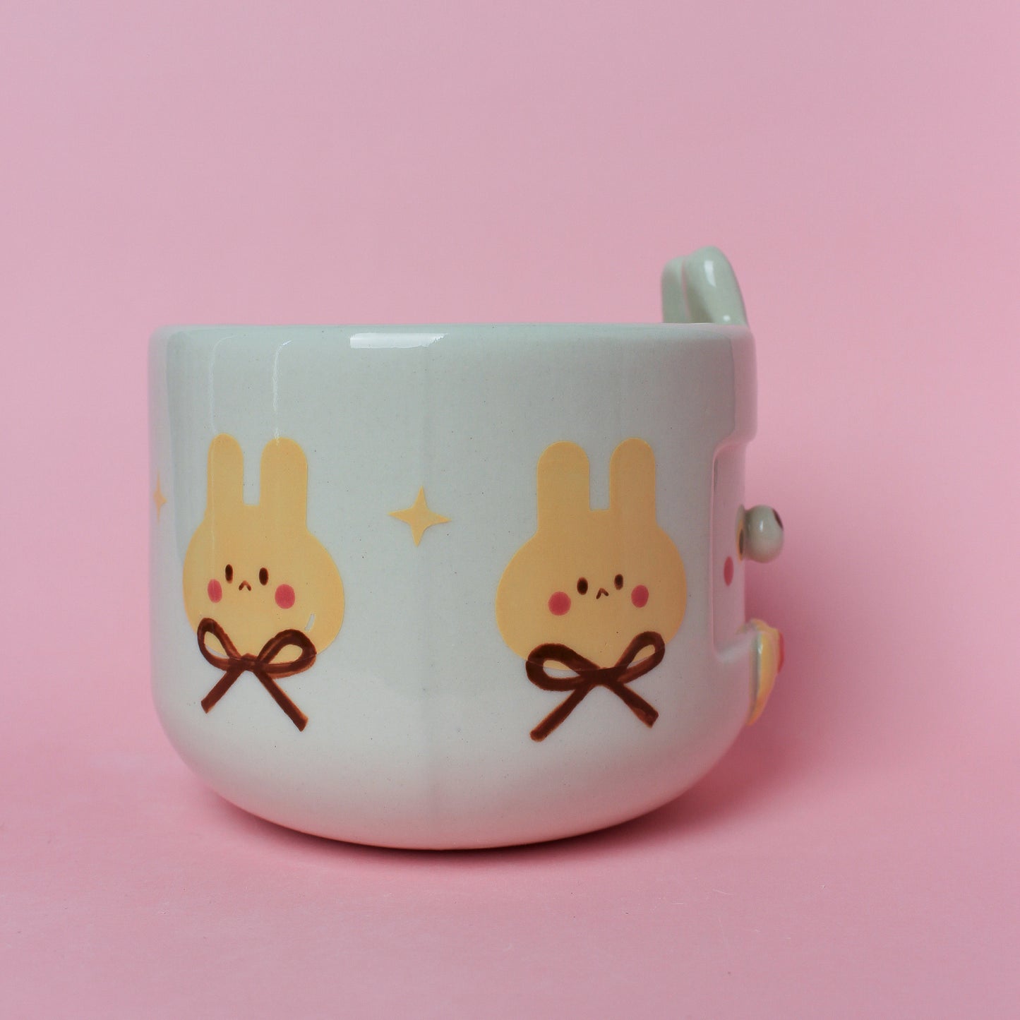 WHITE/YELLOW BUNNY MUG #35