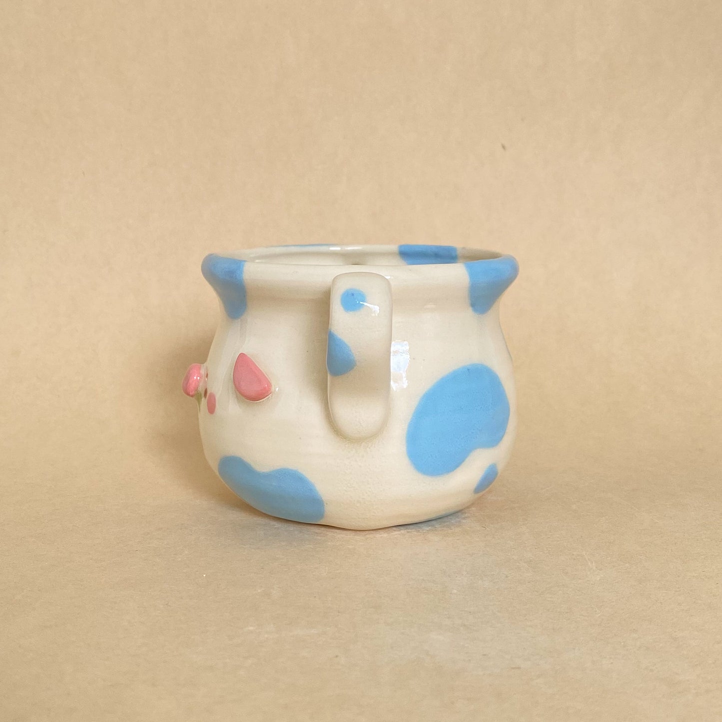 BLUEBERRY COW MUG