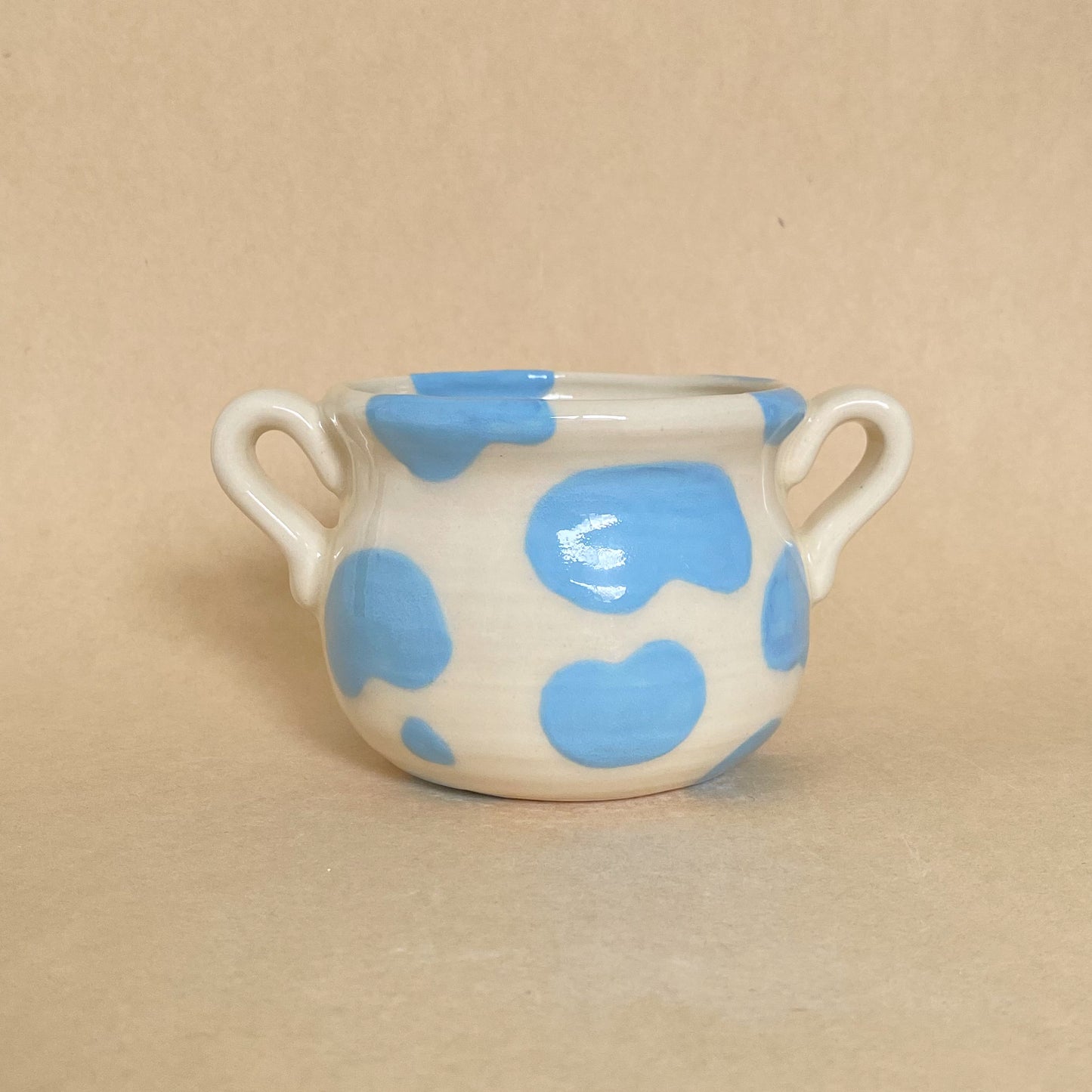 BLUEBERRY COW MUG