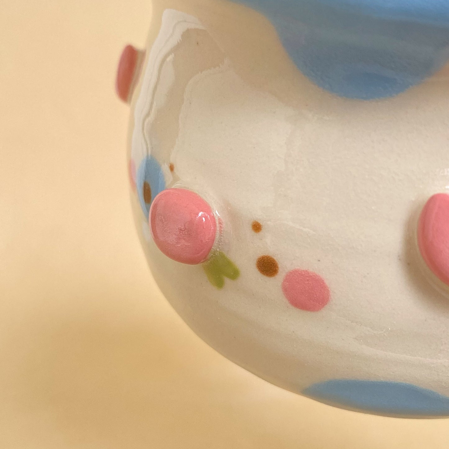 BLUEBERRY COW MUG