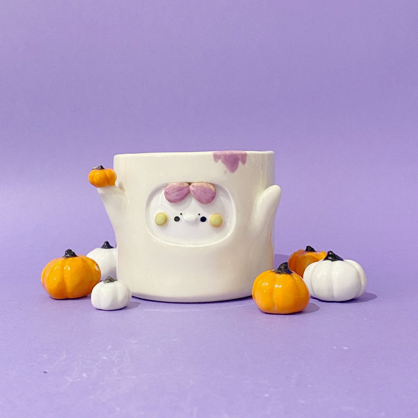 GHOSTIE PLANTER #2